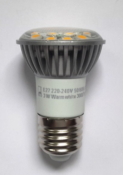 LED Strahler 3W 12V E27 warmweiss für Solar Inselanlagen